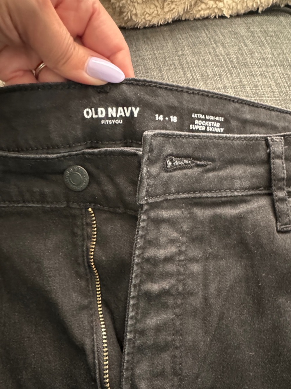 Old Navy “FitsYou” Extra Highrise Black Rockstar Super Skinny Jeans (14-18)